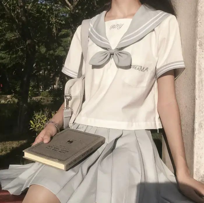 离婚才知我是拳王，高冷前妻跪求原谅